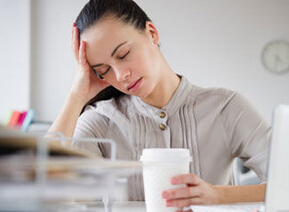 女性摆脱晚上失眠怎么做